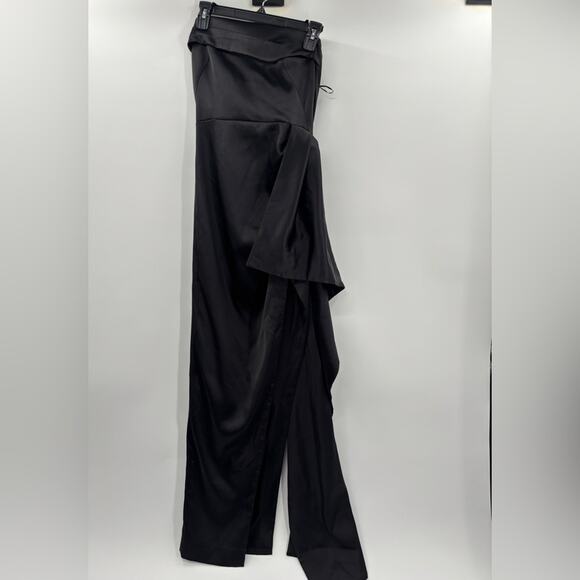 Nicholas Erelyn Strapless Gown in Black - Picture 8 of 13